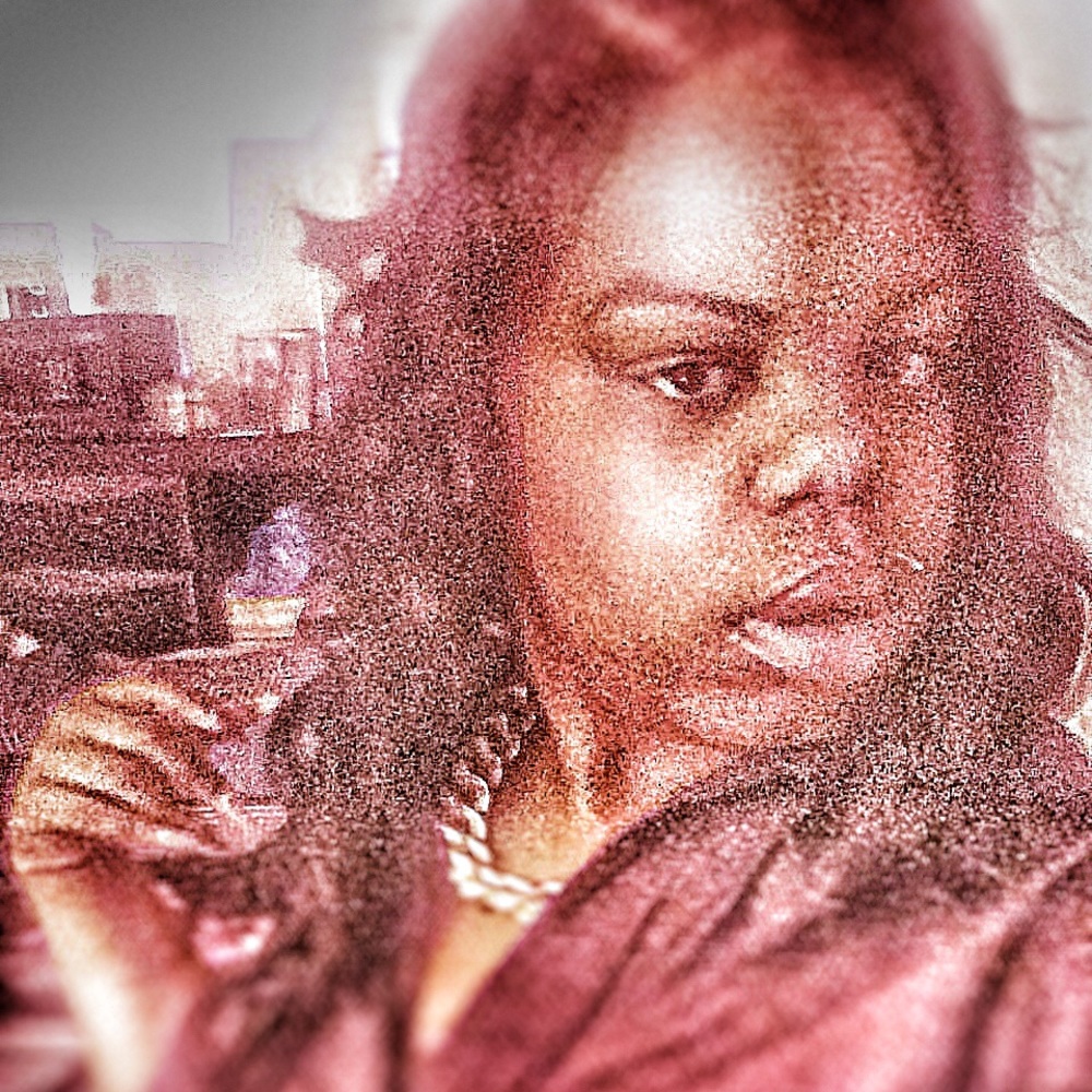 Meet your Posher, Fafatima